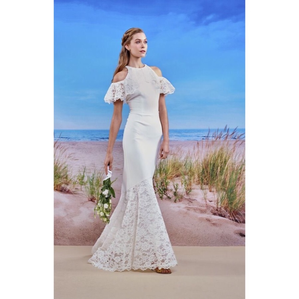Nicole Miller Magdalena Bridal Gown FJ10023 sz4